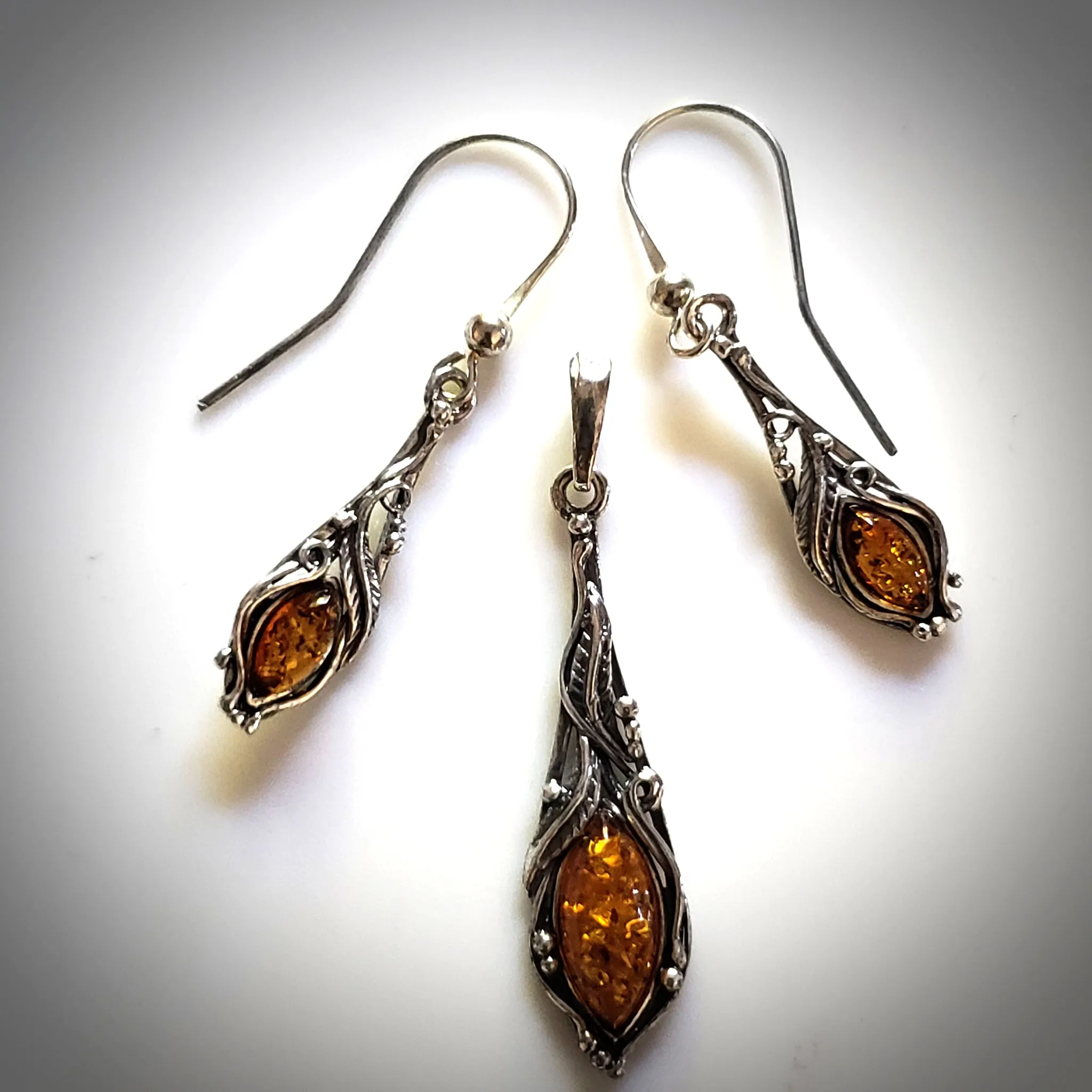 Classic Sterling Silver & Amber Jewelry Set