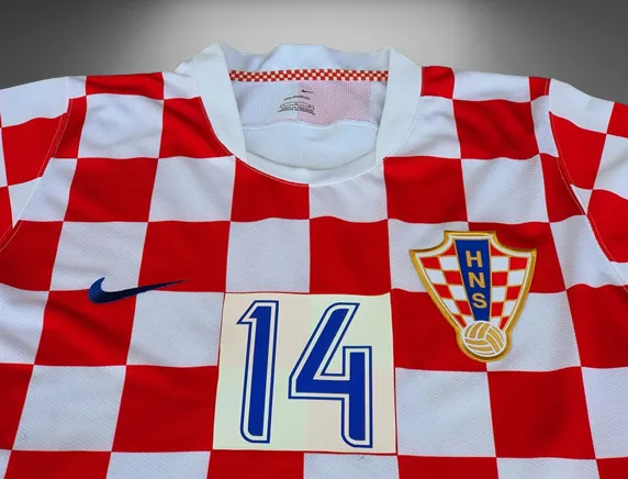 CROATIA 2008 EURO QUALIFICATION Luka Modrić HOME NIKE JERSEY SHIRT LARGE / HRVATSKA KUĆNA MAJICA VELIKA  SOLD!!