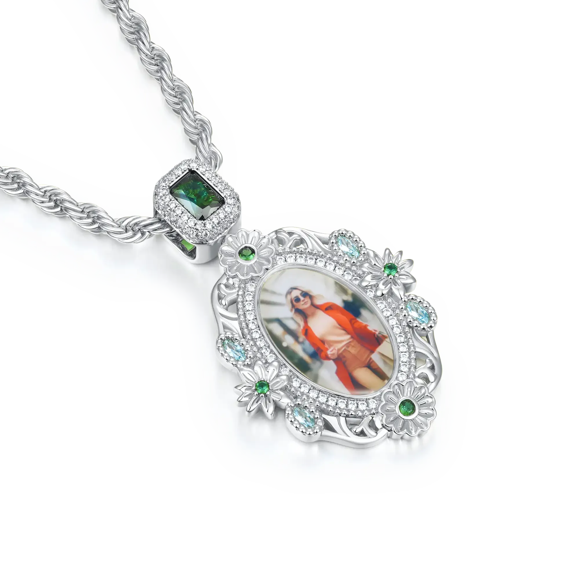 Custom 40MM Daisy Photo Frame Pendant