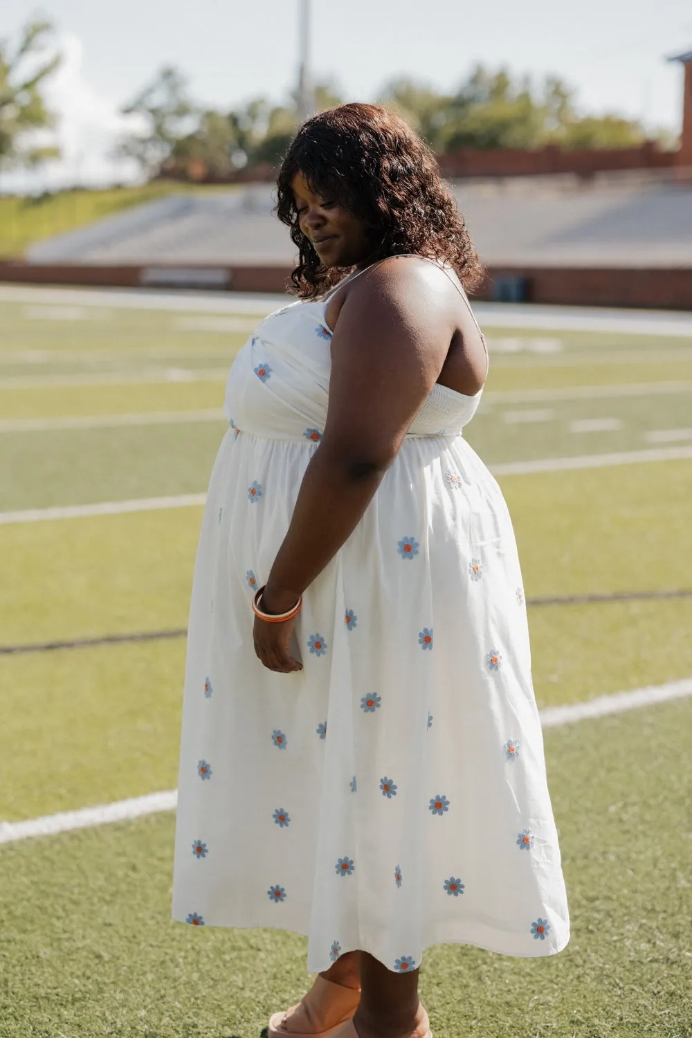 Daisy Embroidered Cut Out Dress (S-3XL)