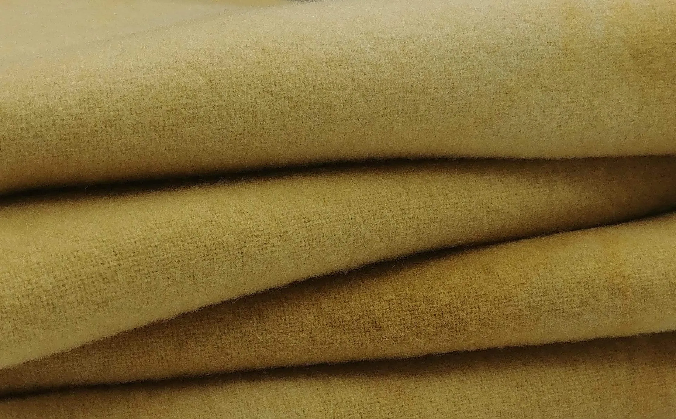 East Coast Road Trip Wool Cloth - Shades of Straw