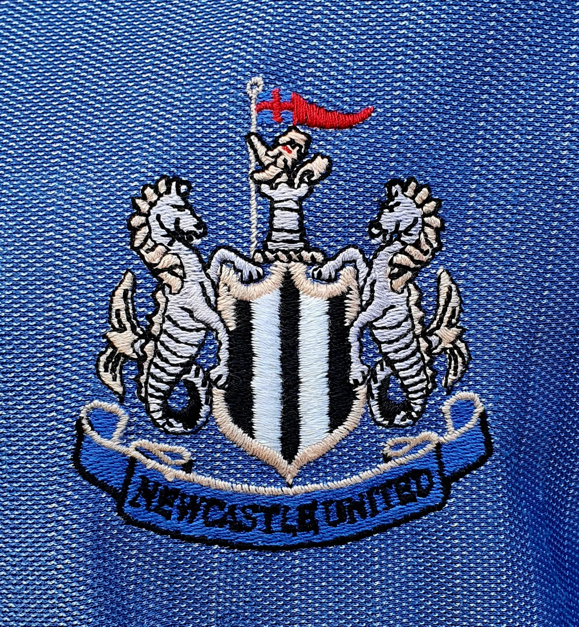 ENGLISH PREMIER NEWCASTLE UNITED FC 1996-1997 PREMIER 2ND, CHARITY SHIELD RUNNER UP, ALAN SHEARER JERSEY ADIDAS MEMORABILIA SHIRT XL  SOLD OUT !!!