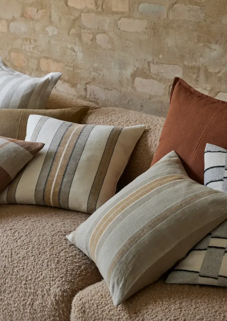 Franco Cushion Amber