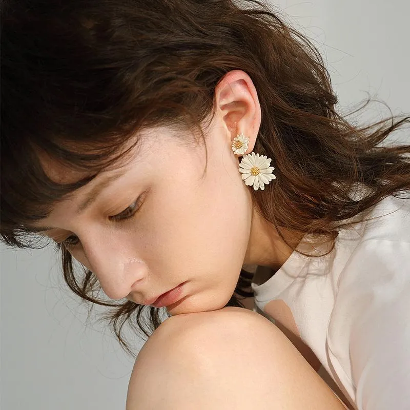 Fresh And Wild Daisy Earrings