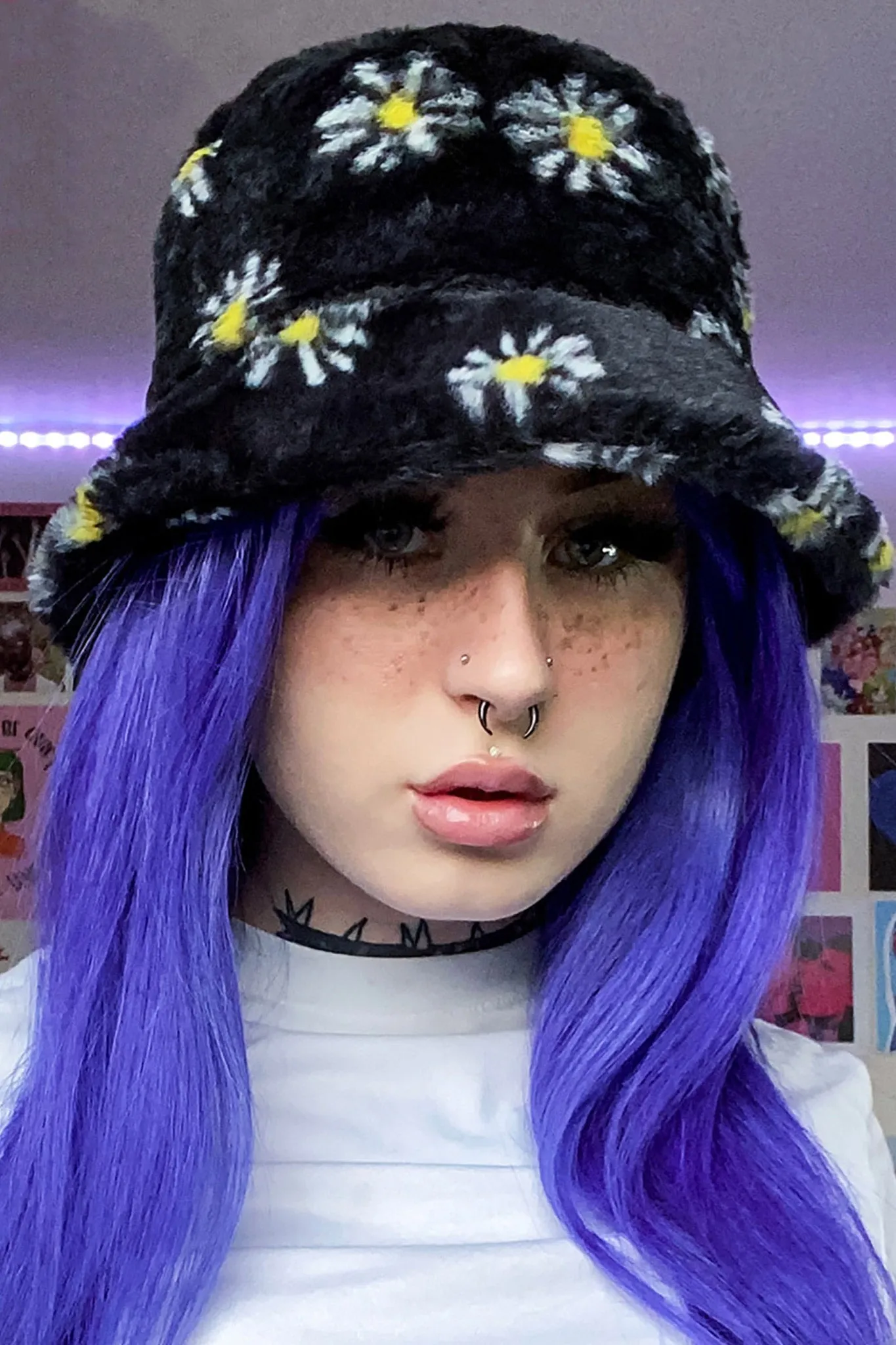 Fresh Picked Daisy Fluffy Bucket Hat