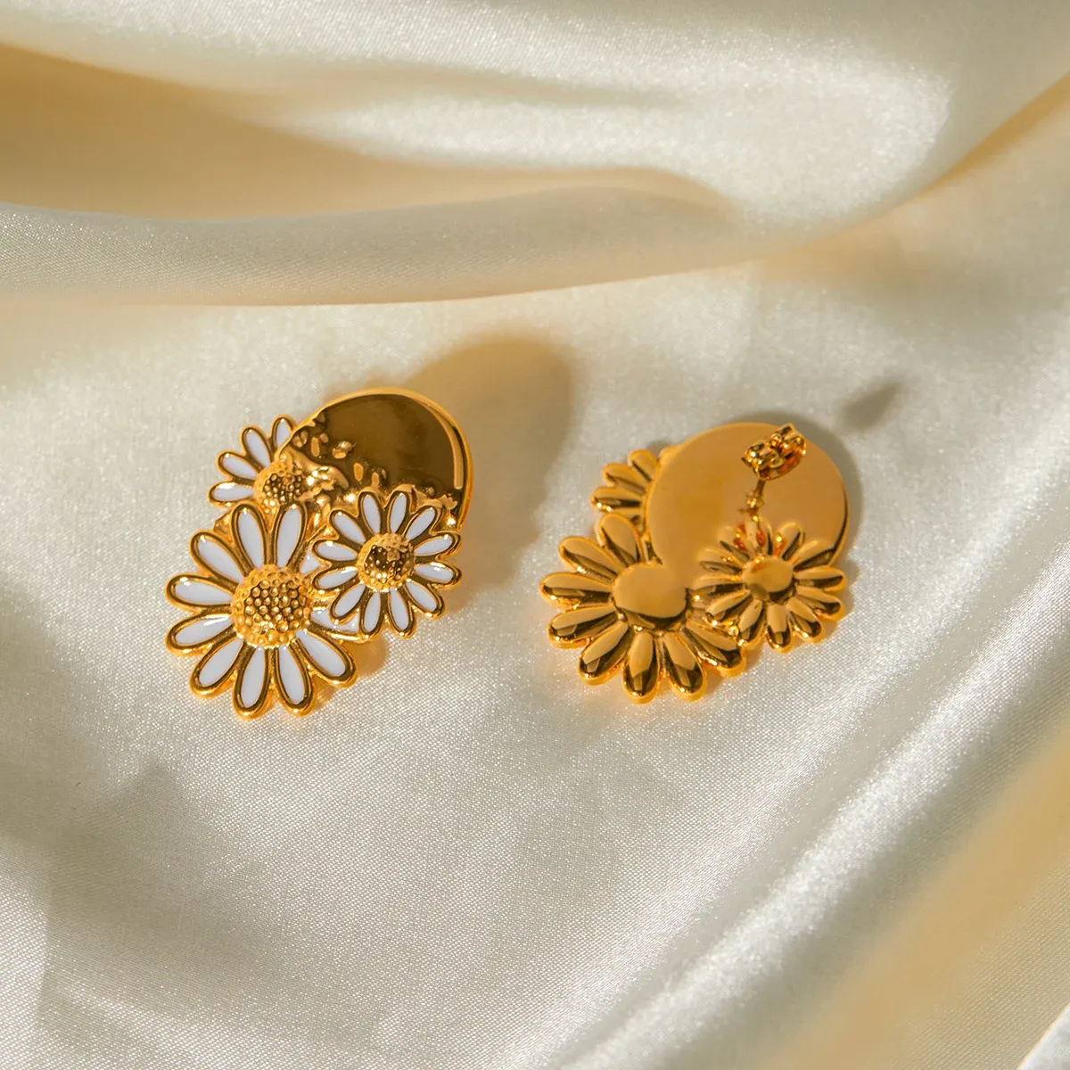 Golden Daisy Drip Earrings