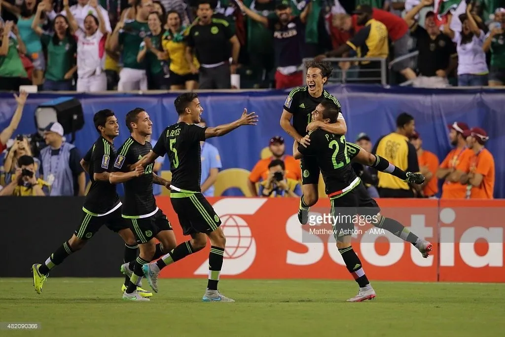 Guardado Mexico 2015 GOLD CUP MATCH WORN ADIZERO Jersey Camiseta Shirt M