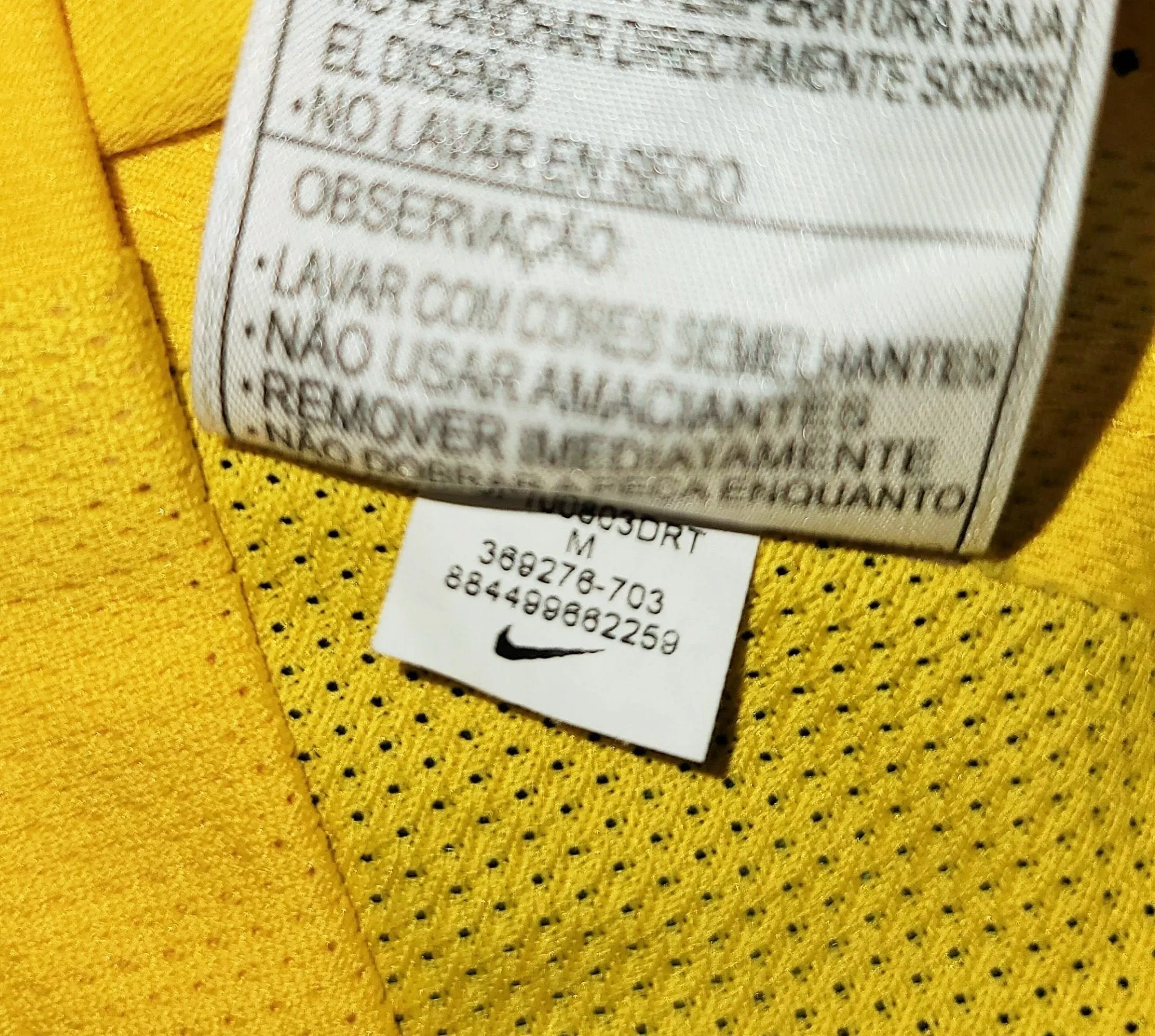 Kaka Brazil WORLD CUP 2010 PLAYER ISSUE Jersey Shirt Camiseta M SKU# 369276-703
