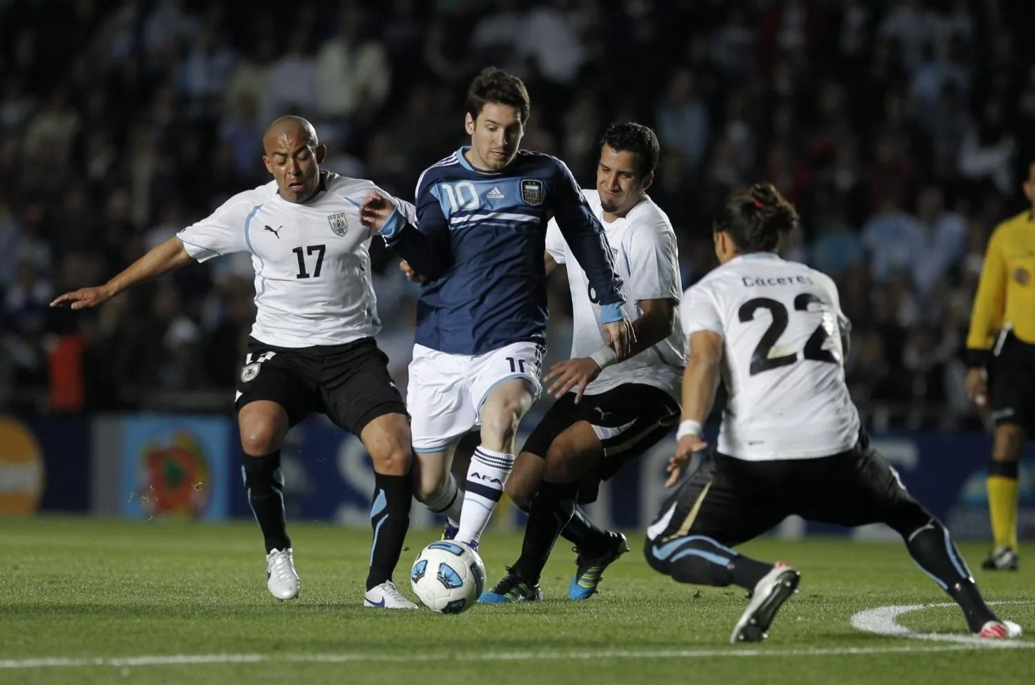 Messi Argentina COPA AMERICA TECHFIT PLAYER ISSUE 2011 Away Jersey Shirt Camiseta S SKU# V32087