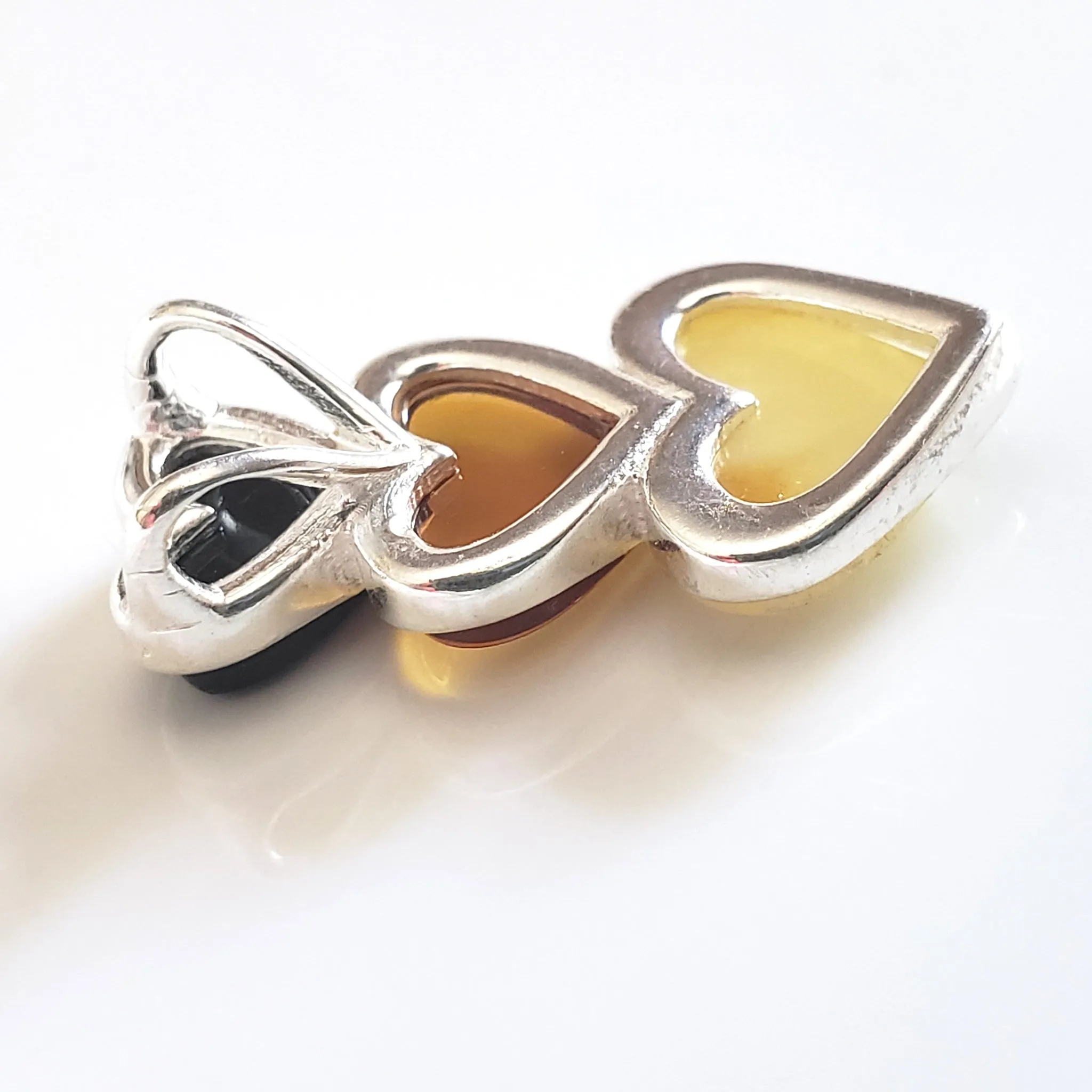 Multicolor Amber Hearts Pendant