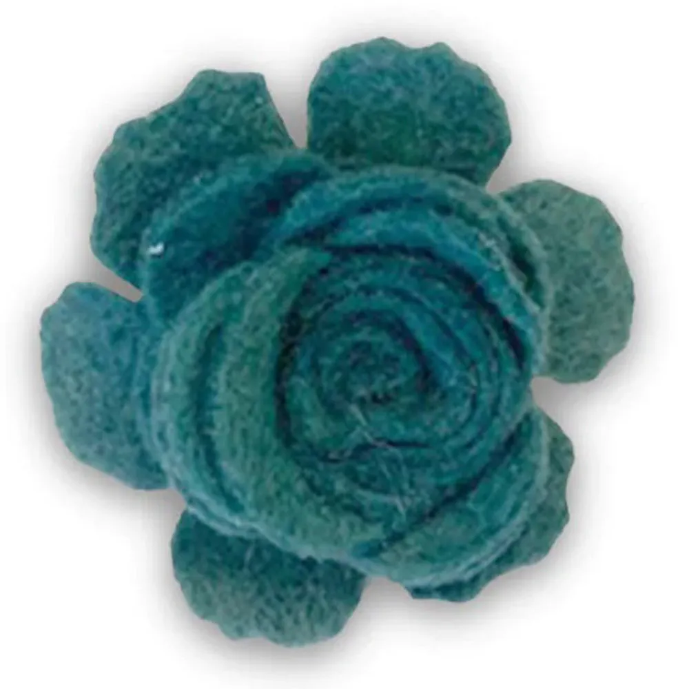 Myrtle Beau Fleur Boutonniere