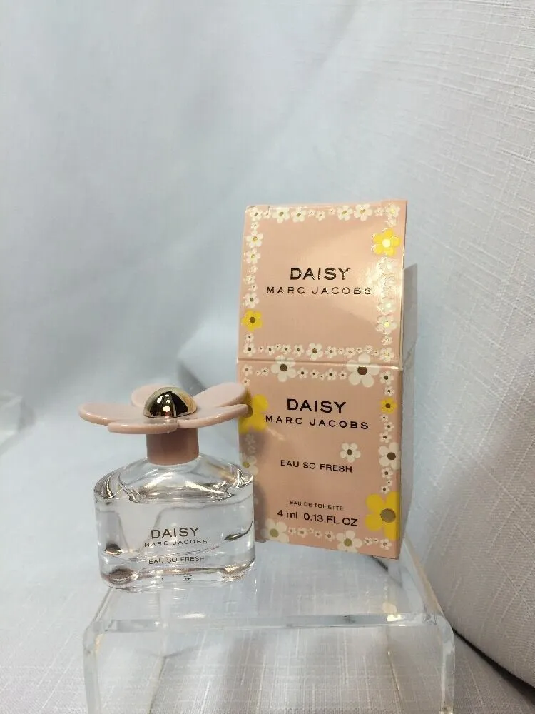 New Daisy Marc Jacobs Eau So Fresh 0.13 oz / 4 ml  Deluxe Sz