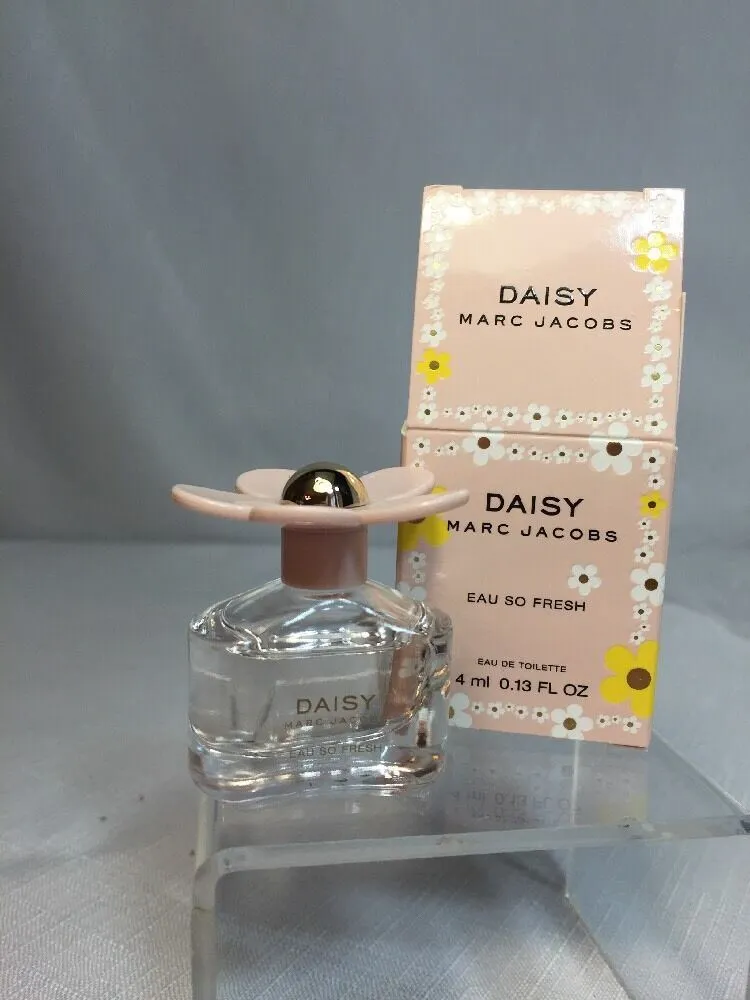 New Daisy Marc Jacobs Eau So Fresh 0.13 oz / 4 ml  Deluxe Sz
