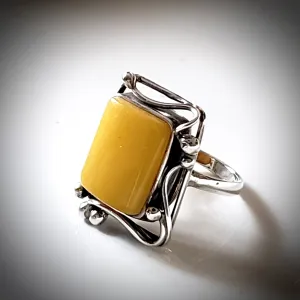 Rectangular Butterscotch Amber Antique Frame Ring Size 8