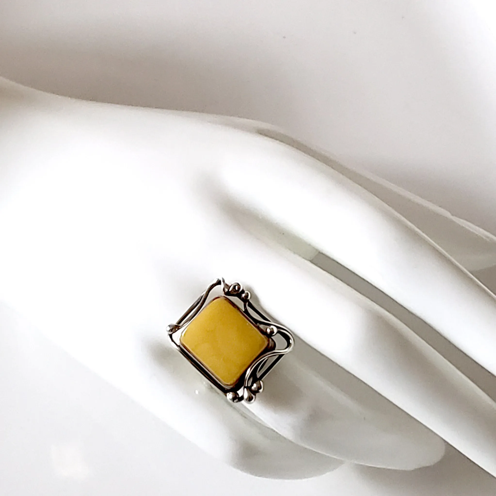 Rectangular Butterscotch Amber Antique Frame Ring Size 8