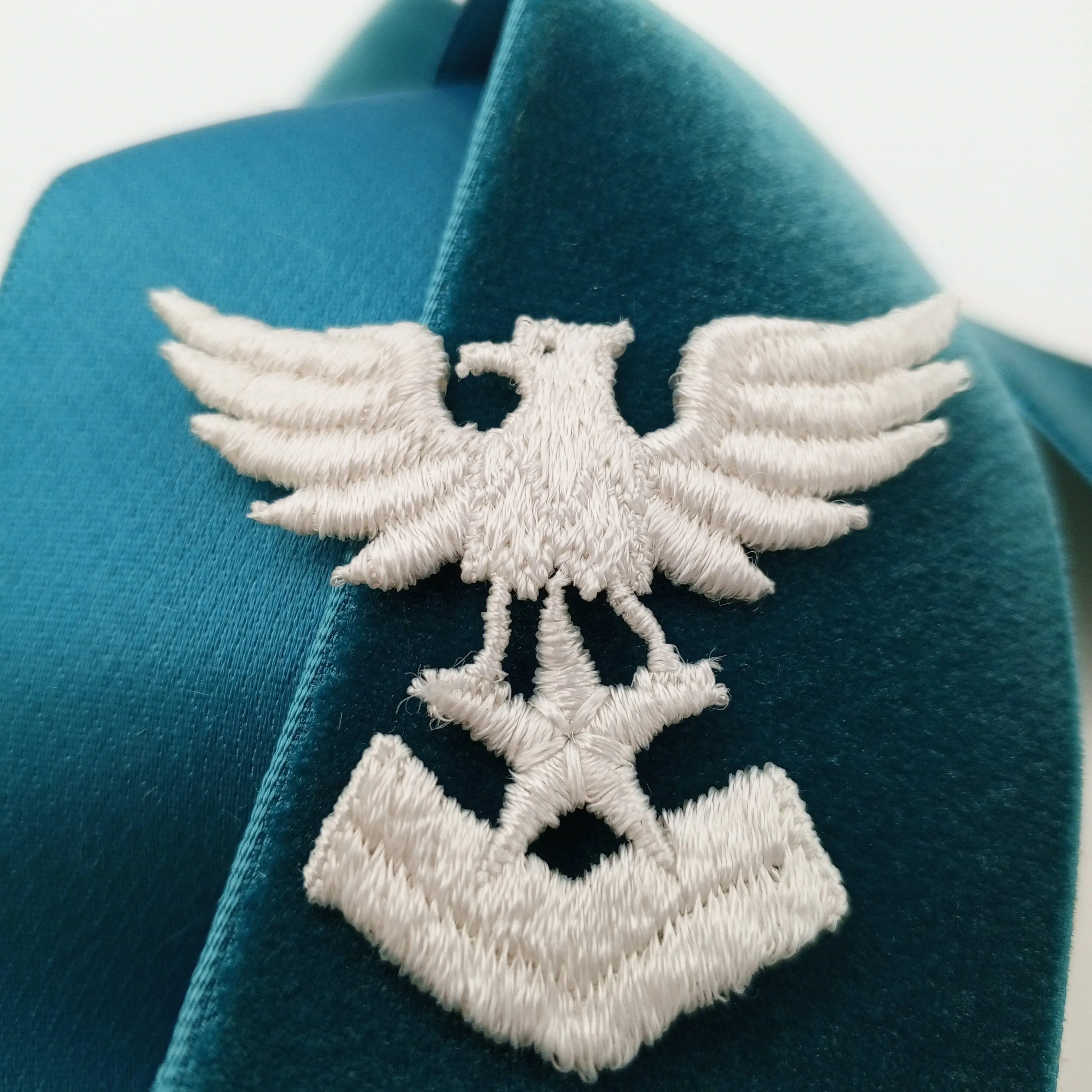 White Vintage Eagle Embroidered Applique Liberty Emblem Heraldic Uniform Patches Sewing Badge Embellishments