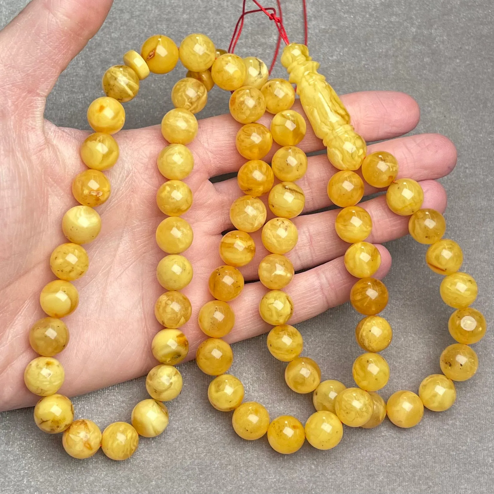 YELLOW AMBER MISBAHA 11,8mm 62,3g